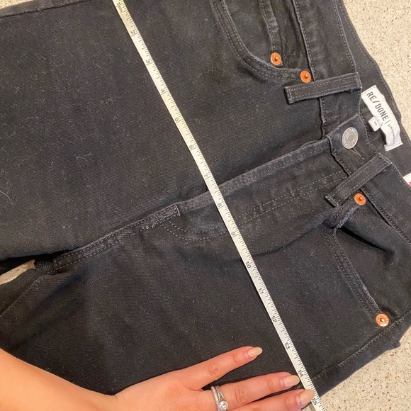 Re/Done High Rise Crop Raw Hem Distressed size 24 - Picture 9 of 16